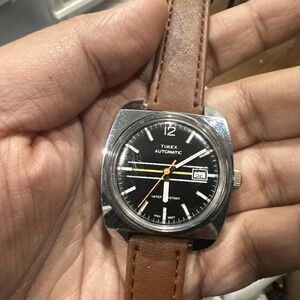 Working Vintage 1977 Timex Automatic Cushion Mechanical 36mm Mens Watch Fit 8in